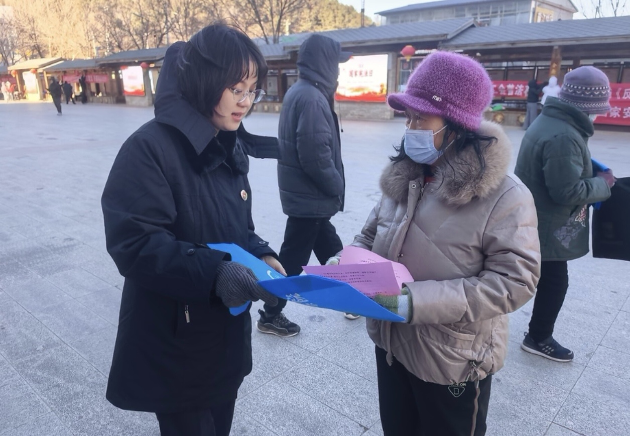 �������Ժ��չ�����ܷ������������